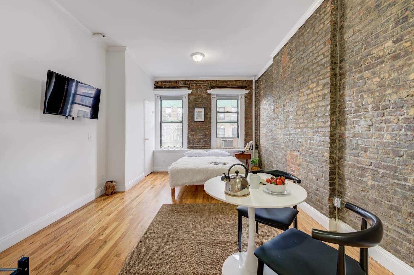 A Guide to Living in a Studio Apartment