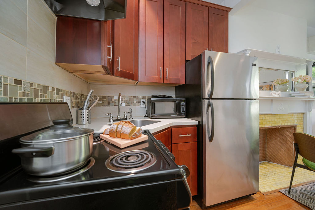 The Apartment at Studio Apartment (Image 9)