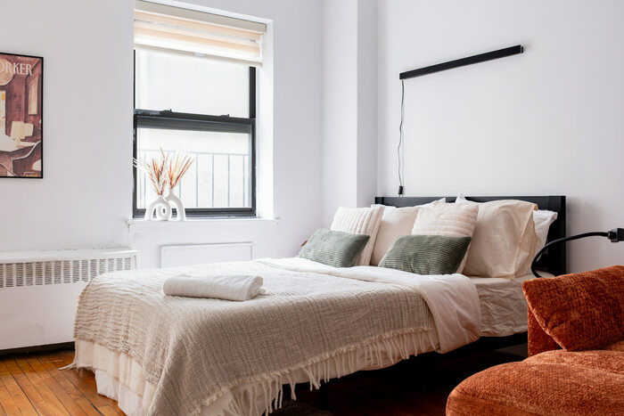 Studio Apartment: The Apartment (Image 2)