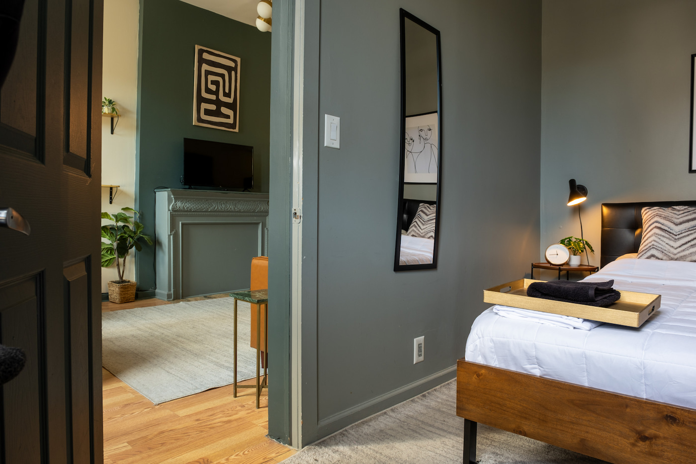 The Apartment at 1 Bedroom / 1 Bathroom Apartment (Image 4)