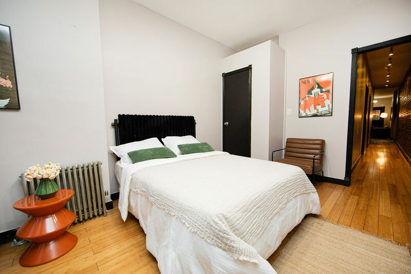 The Hell's Kitchen House II  (Image-1)