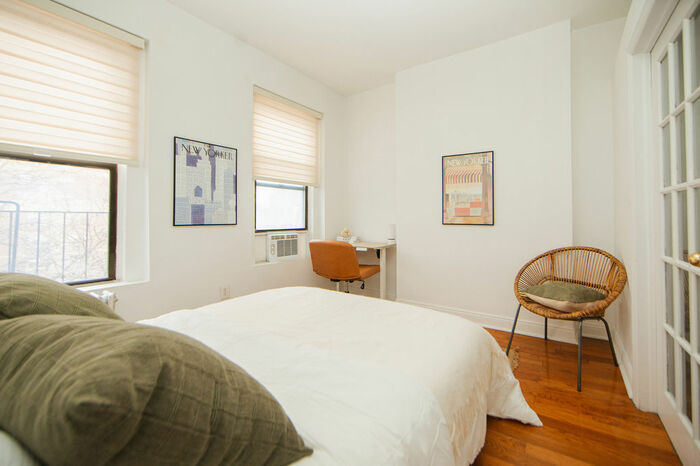 1 Bedroom / 1 Bathroom Apartment: The Apartment (Image 3)