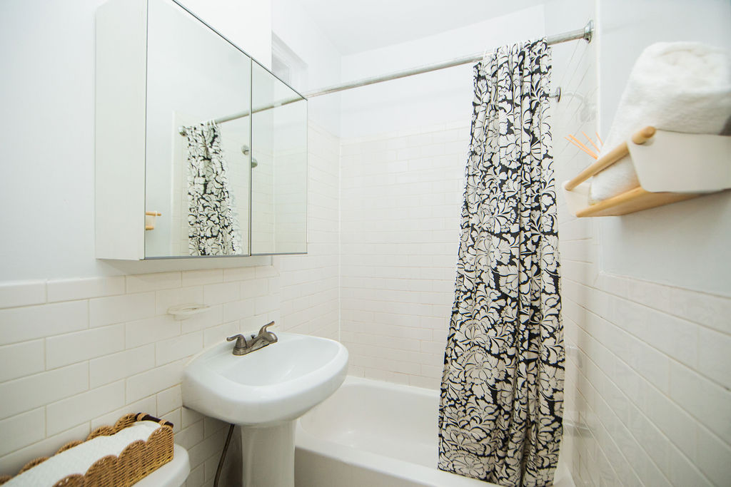 The Apartment at 1 Bedroom / 1 Bathroom Apartment (Image 11)