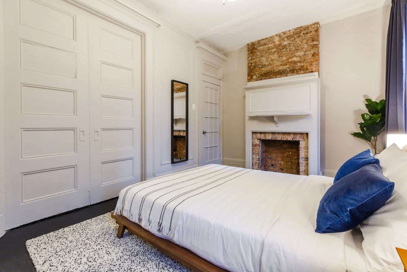 The Room at Large (Image 2)