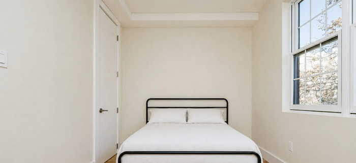 Standard: The Room (Image 2)