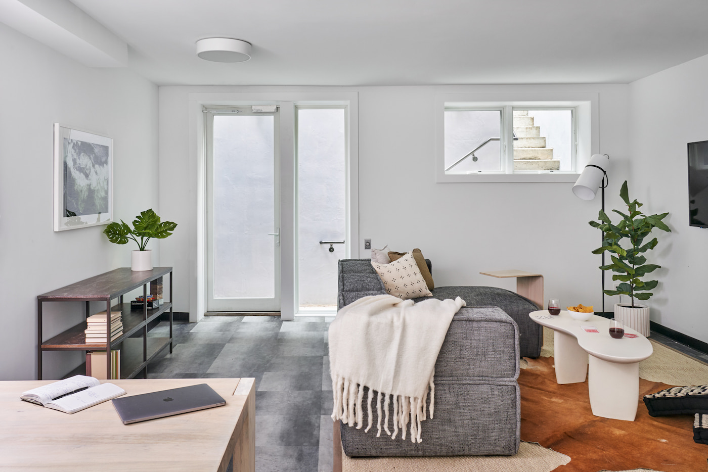 The Room at Executive (Image 3)