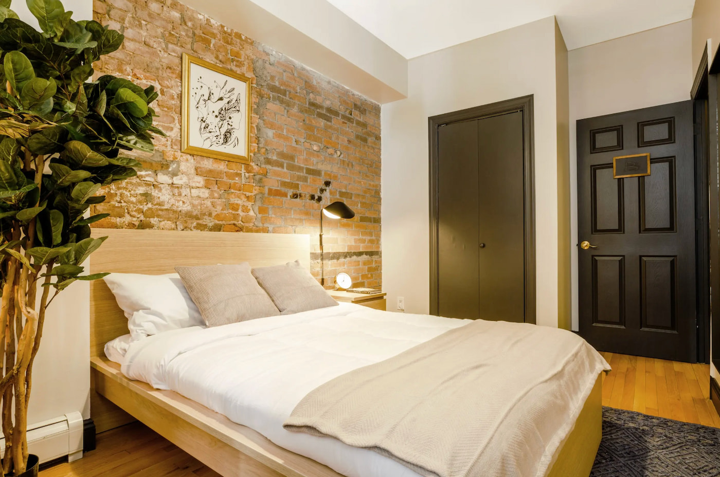 The Room at Standard+ (Image 2)