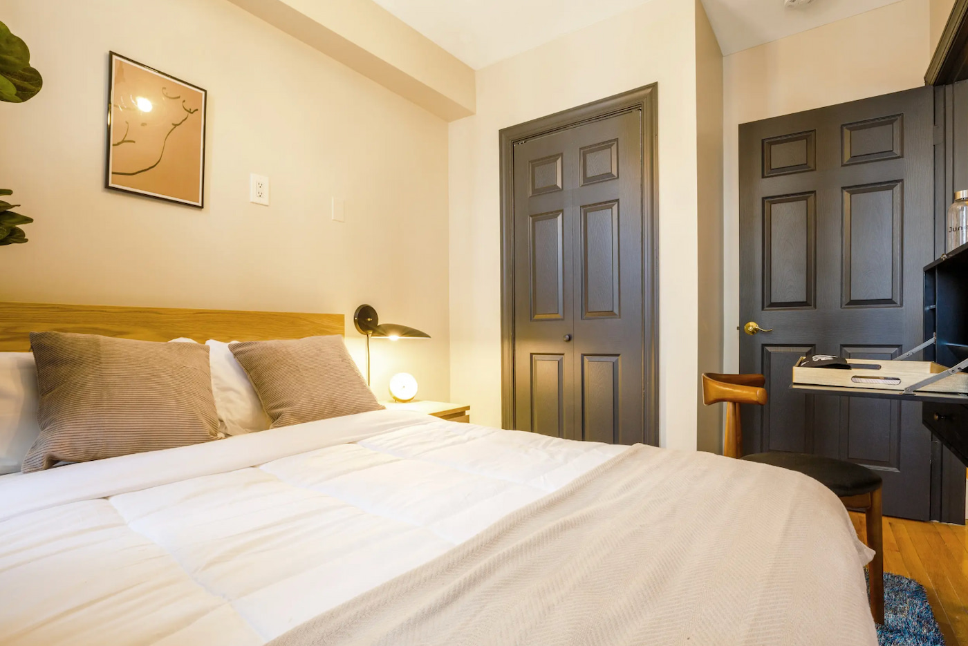 The Bedrooms at The Hells’s Kitchen House (Image 3)