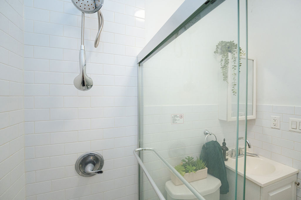 The Bathrooms at The Ave D House (Image 3)