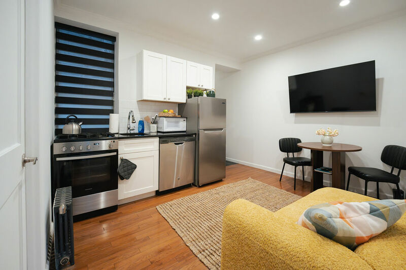 The Ave D House  (Image-2)
