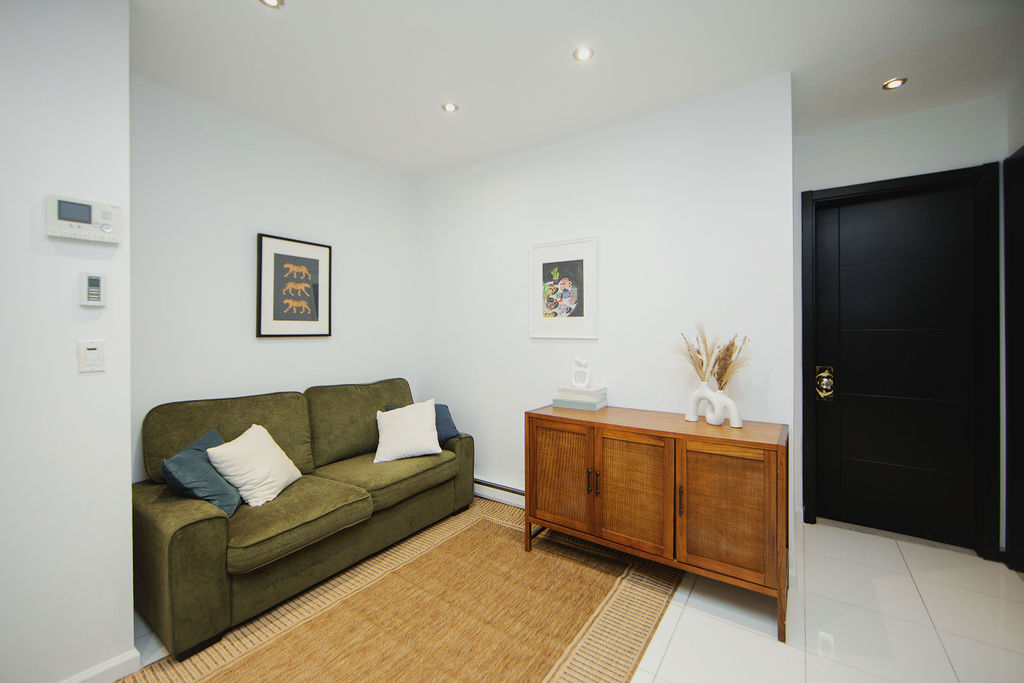 The Room at Standard (Image 5)
