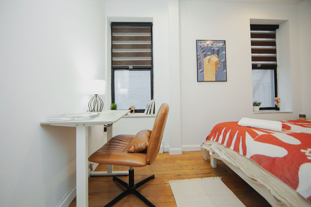 The Room at Standard (Image 4)