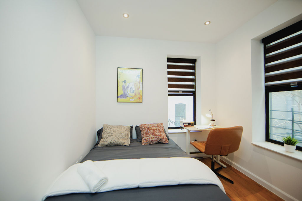 The Room at Standard+ (Image 6)