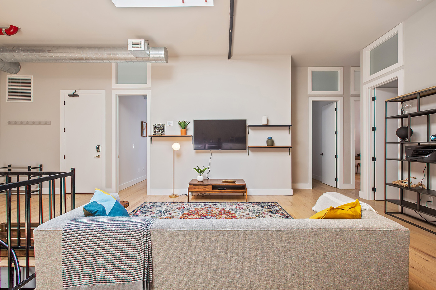 The Co-working Space at The Montrose Williamsburg House (Image 6)