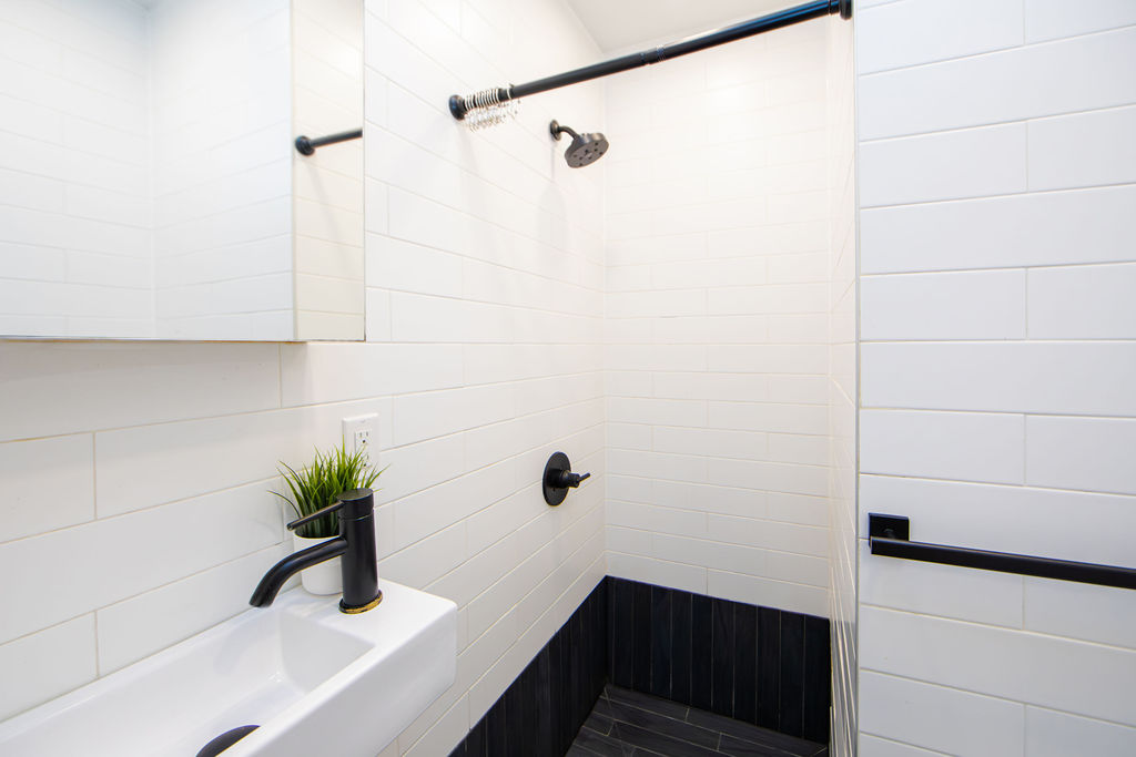 The Room at Executive  (Image 7)