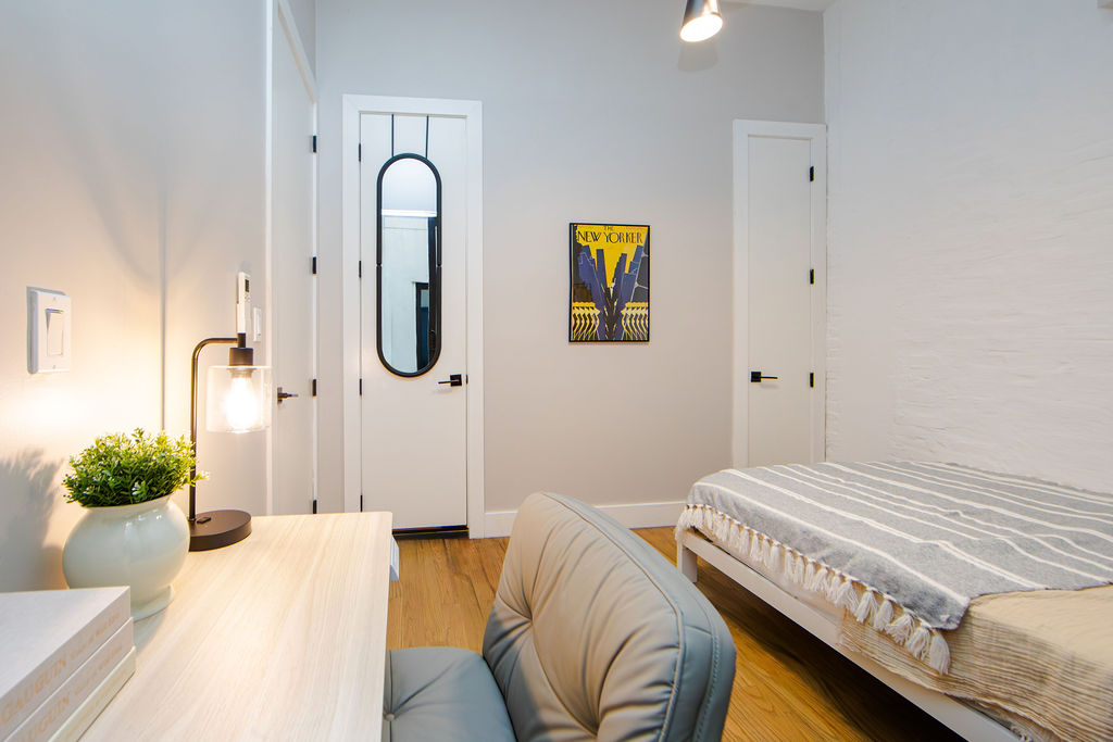 The Room at Executive Large (Image 3)