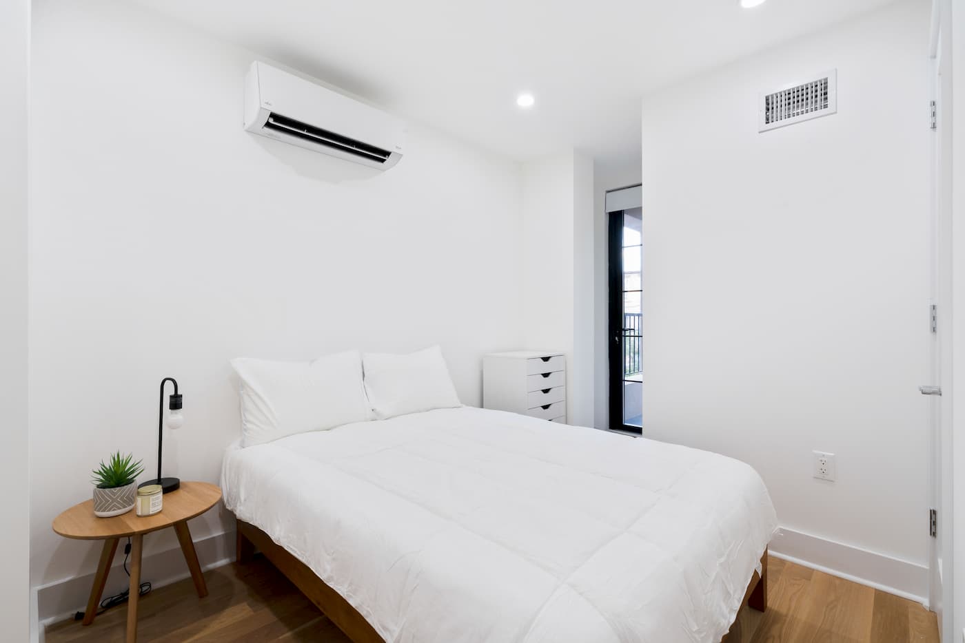 Bedrooms at The Bedford House (Image 6)
