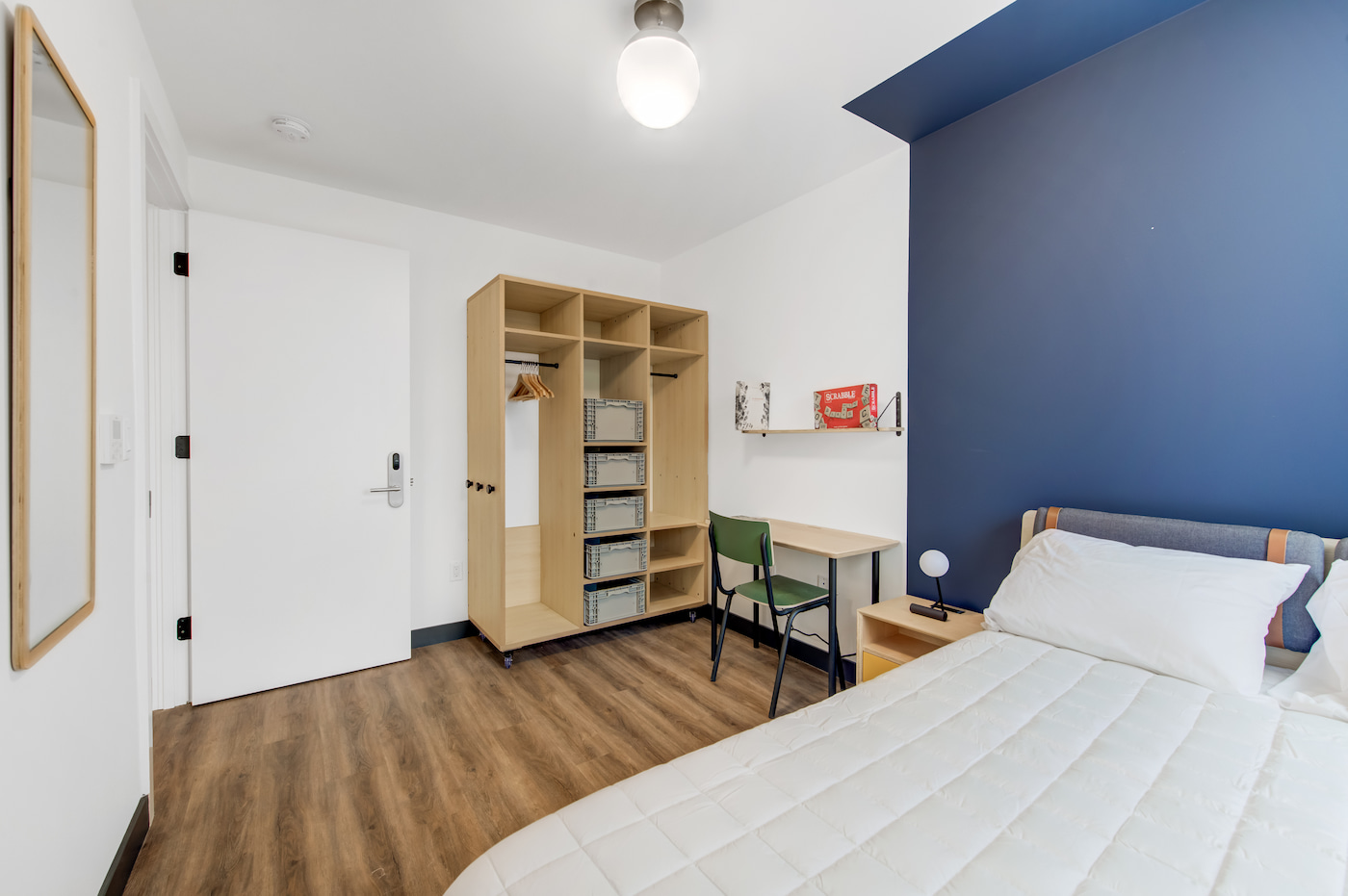 The Room at Standard Large (Image 4)