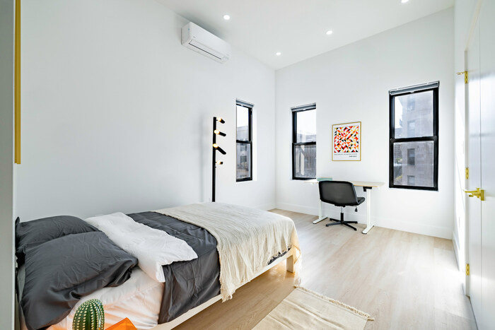 Check out our Houses in New York (Image-3)
