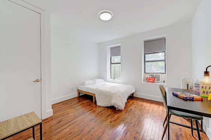 Check out our Houses in New York (Image-3)