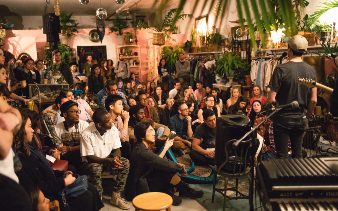 The 15 Best Instagram Spots in Williamsburg (Image-7), outpost-club.com The 15 Best Instagram Spots in Williamsburg (Image-7)