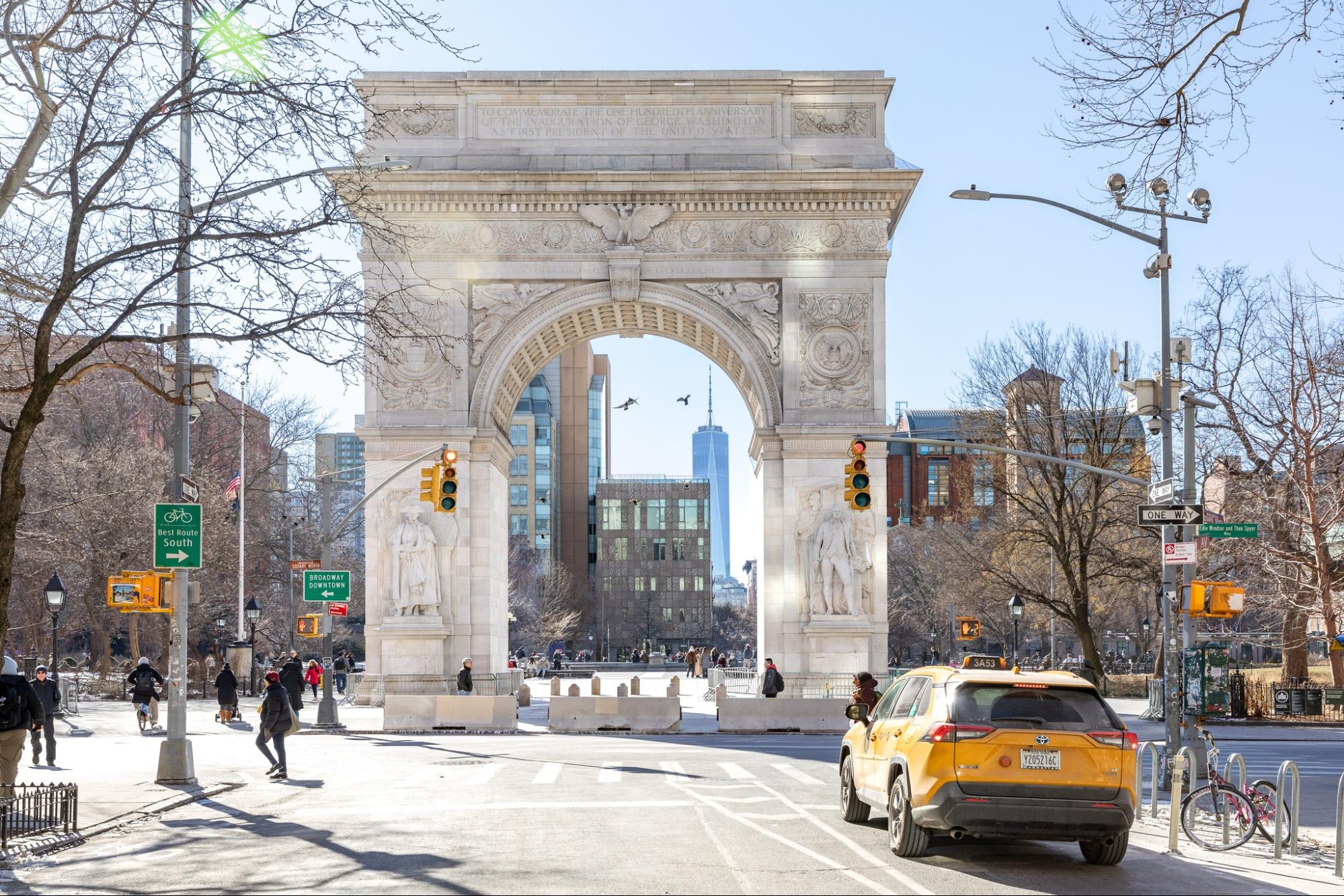 The arch was unofficially adopted as a symbol for New York University.